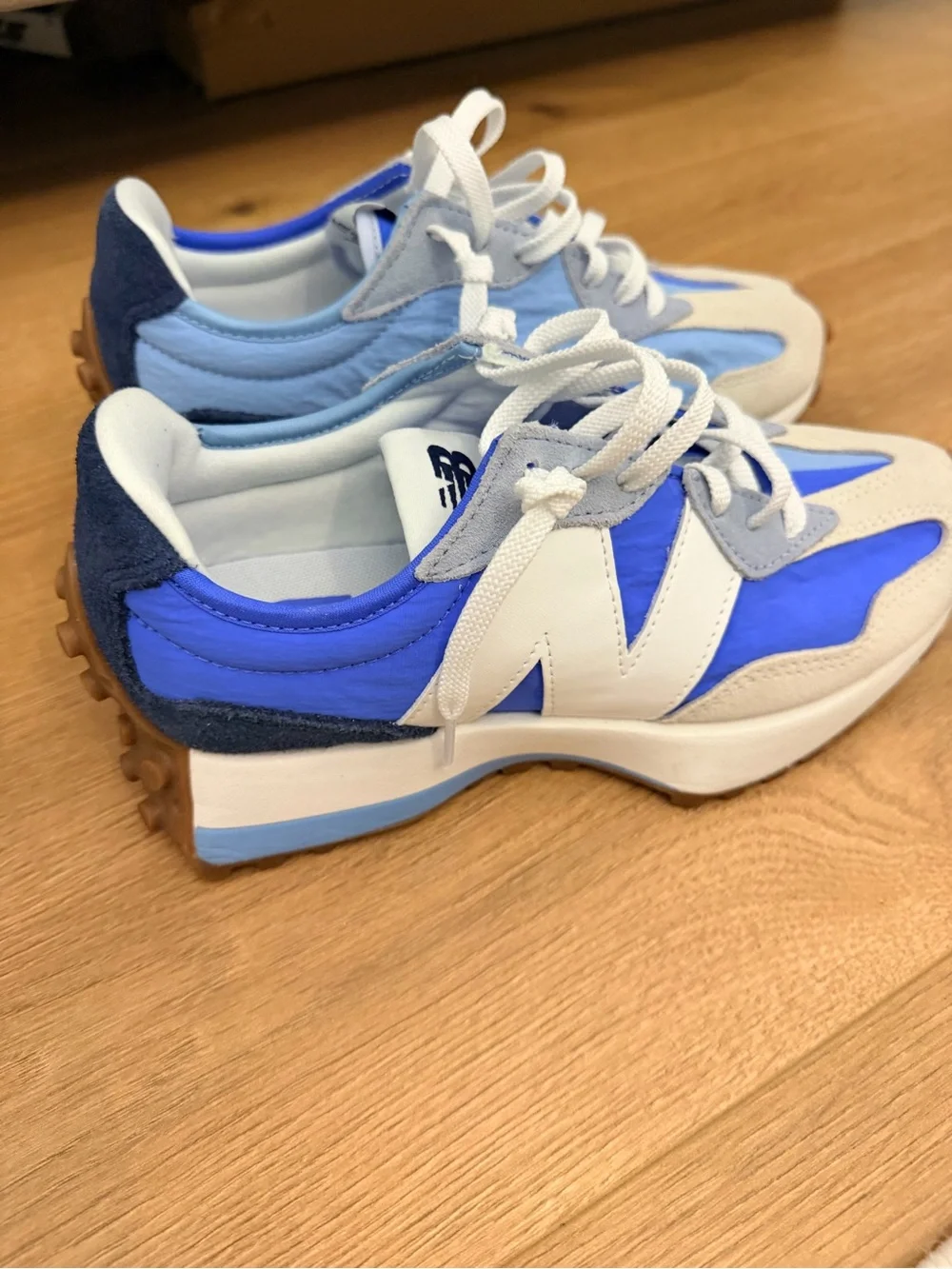 New Balance Women's 327 Sneakers